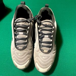Nike AirMax 720!